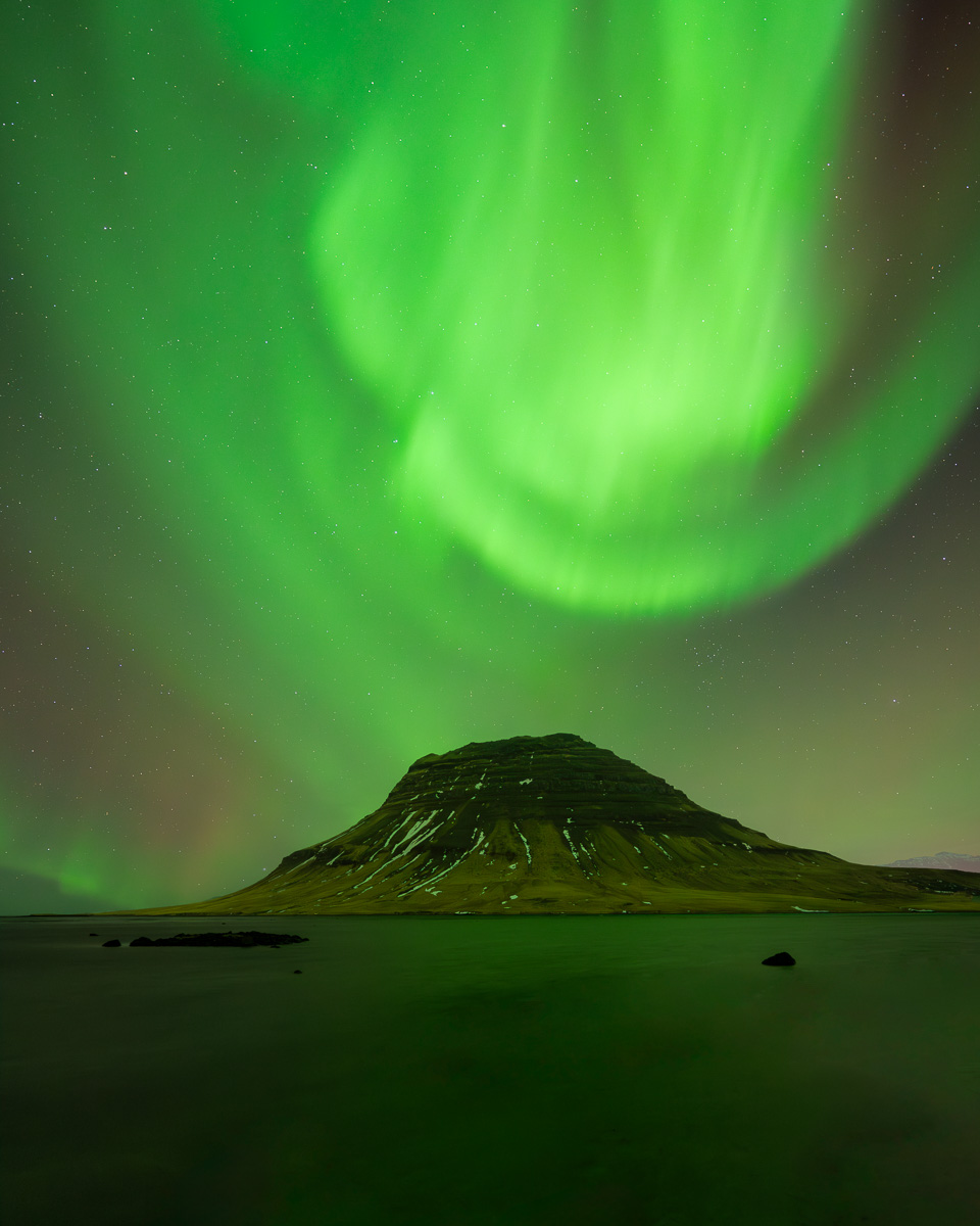 MAB-20240308-ICELAND-SNAEFELLSNES-KIRKJUFELL-AURORA-085892.jpg