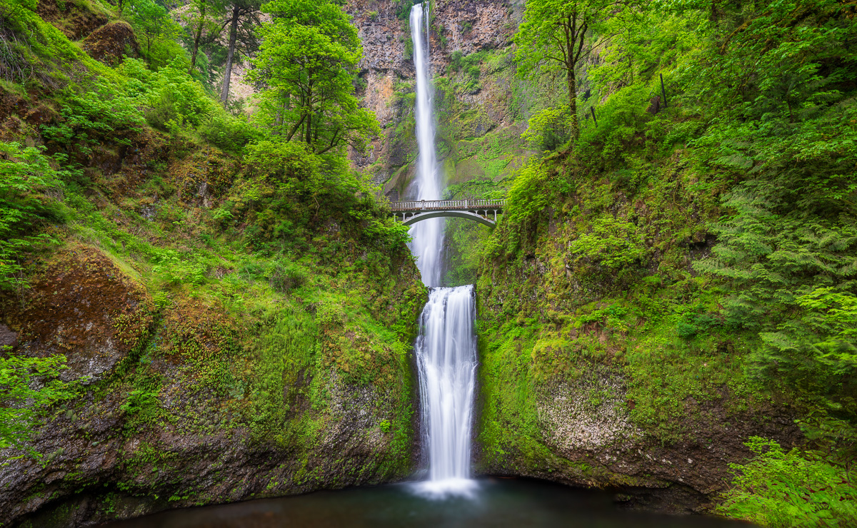 MAB-20240521-OR-MULTNOMAH-FALLS-SPRING-088617.jpg