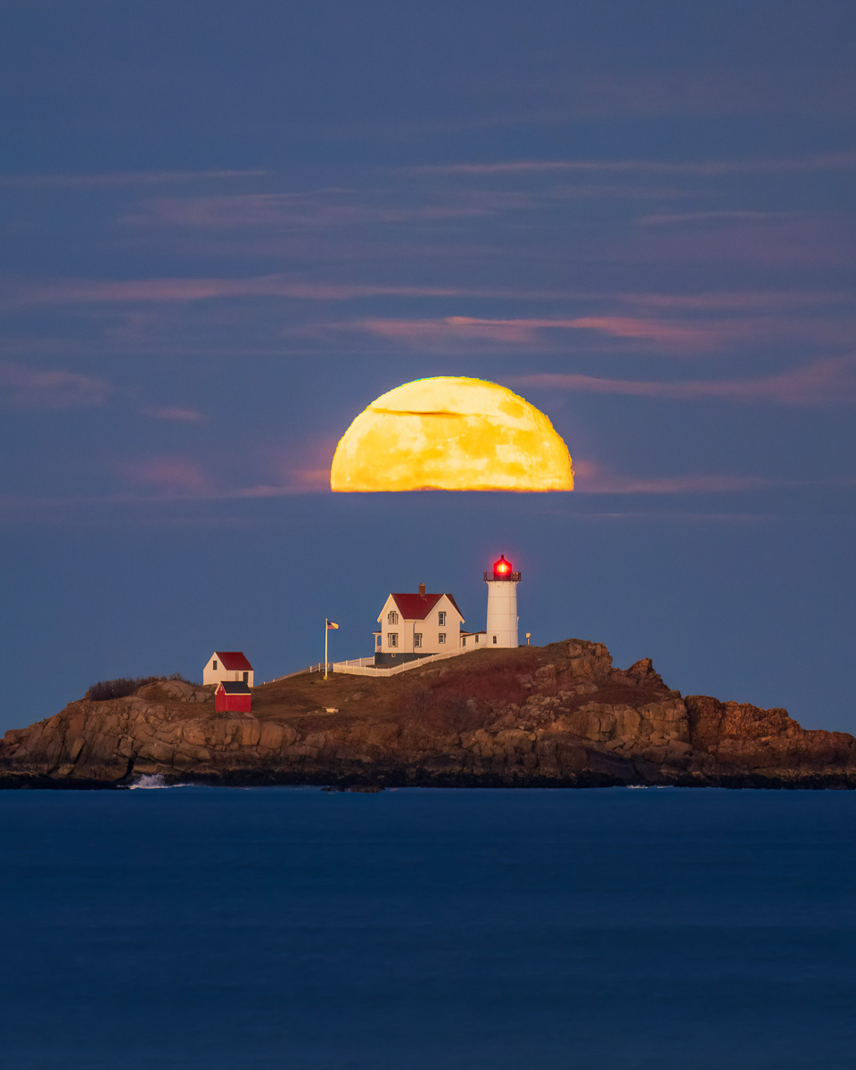 MAB-20241116-ME-NUBBLE-LIGHT-BEAVER-MOON-4866.jpg