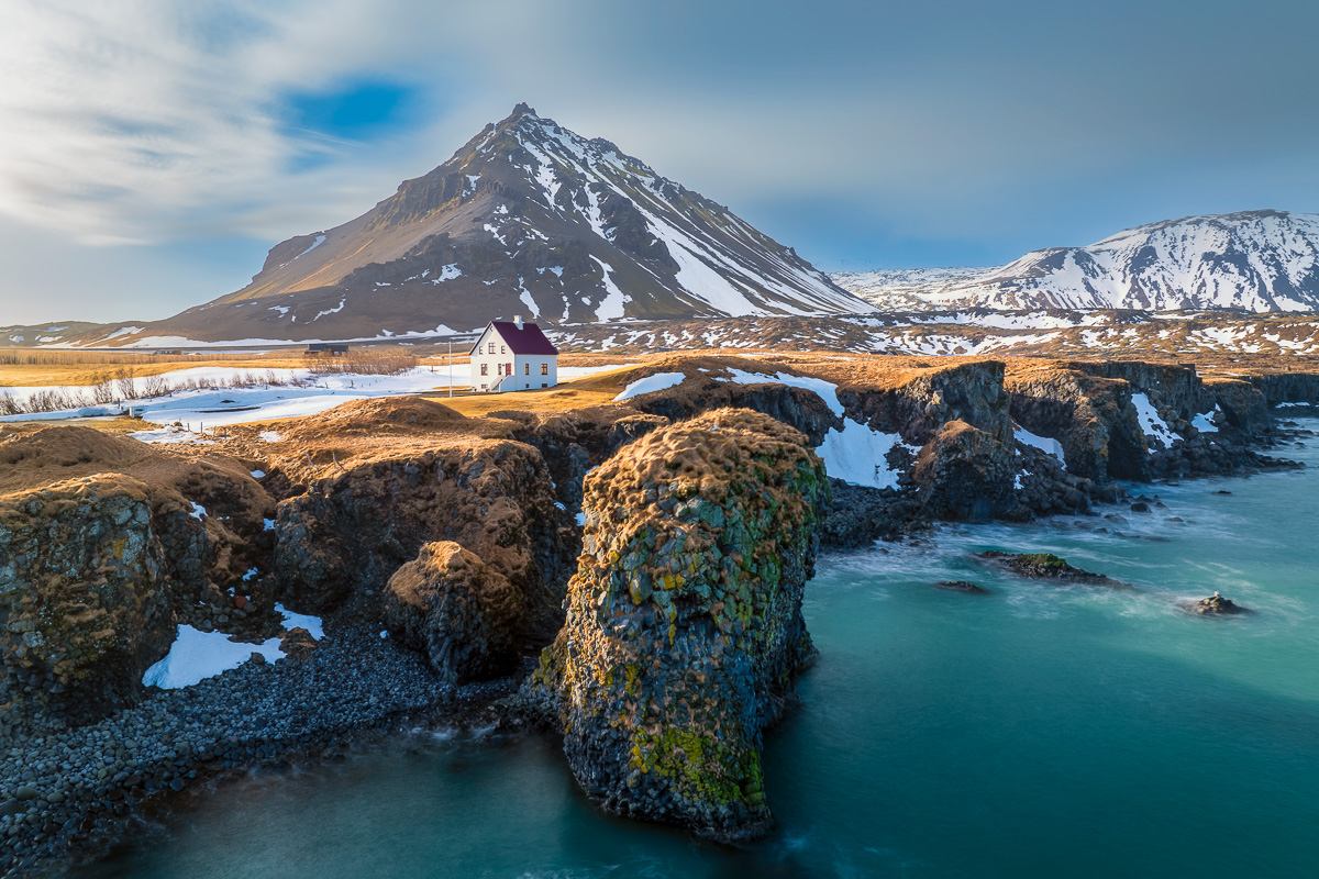 MAB-DJI-20240307-ICELAND-SNAEFELLSNES-ARNARSTAPI-MOUNTAIN-HOUSE-0260.jpg