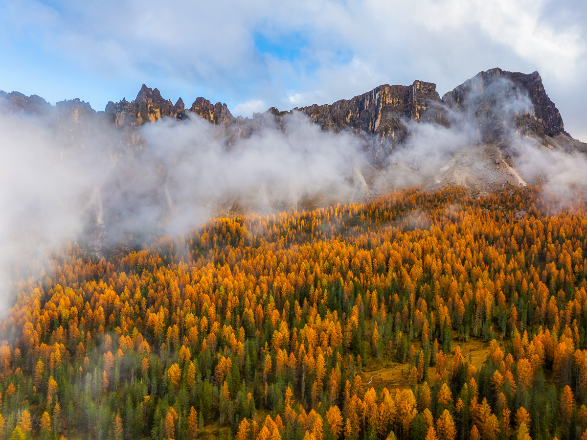 MAB-DJI-20241018-ITALY-DOLOMITES-GIAU-PASS-MOUNTAIN-0001.jpg