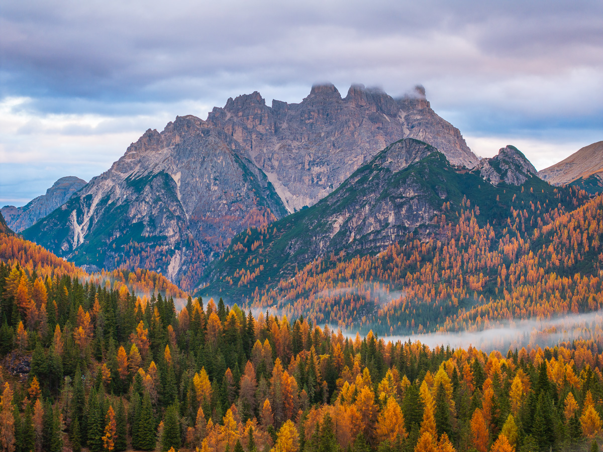 MAB-DJI-20241018-ITALY-DOLOMITES-MOUNTAIN-AUTUMN-0011.jpg