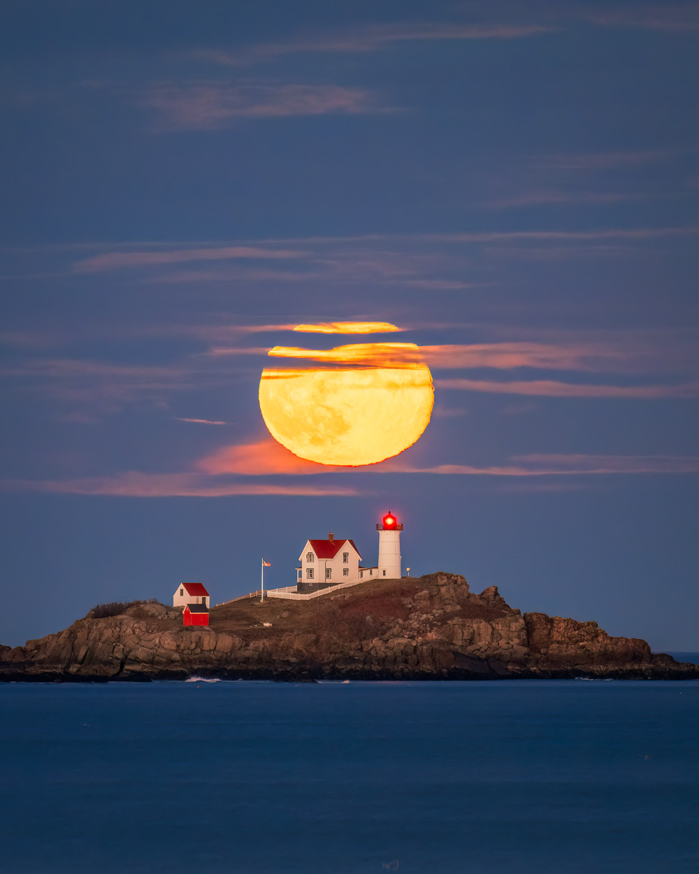 MAB-20241116-ME-NUBBLE-LIGHT-BEAVER-MOON-4930.jpg