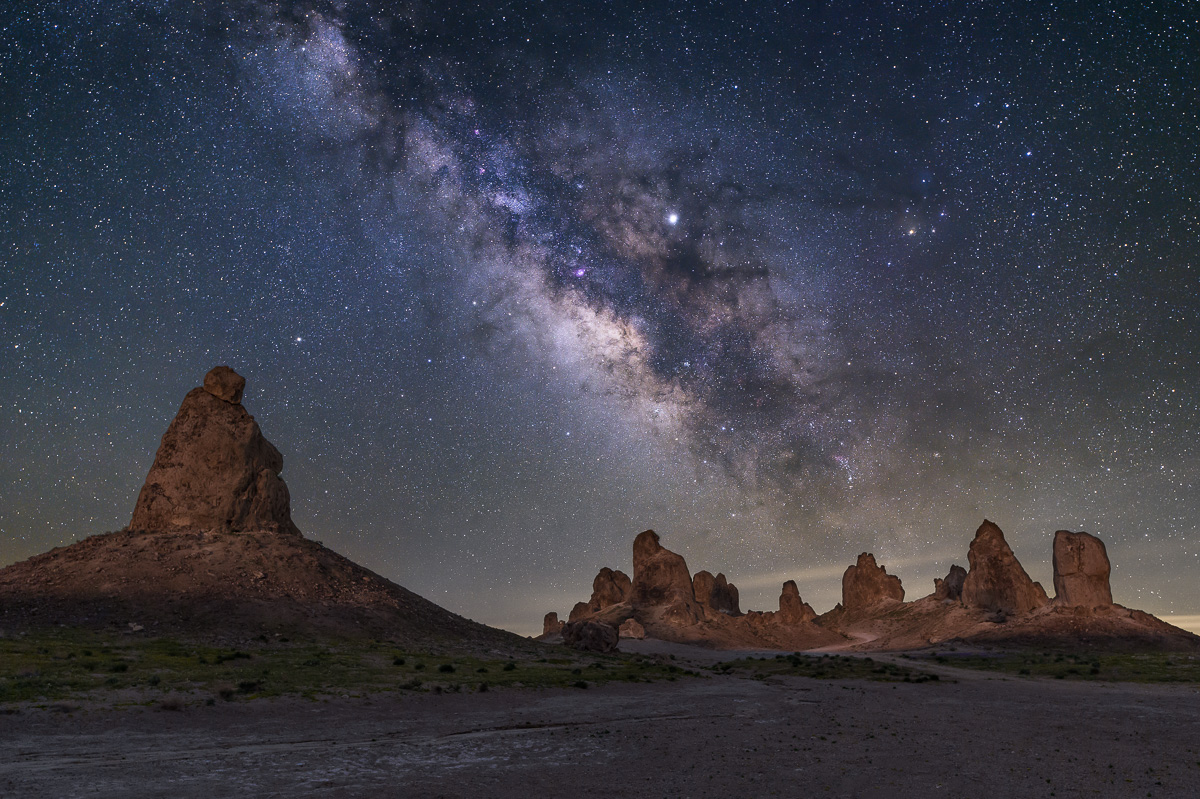 MAB-20190403-CA-TRONA-PINNACLES-MILKY-WAY.jpg