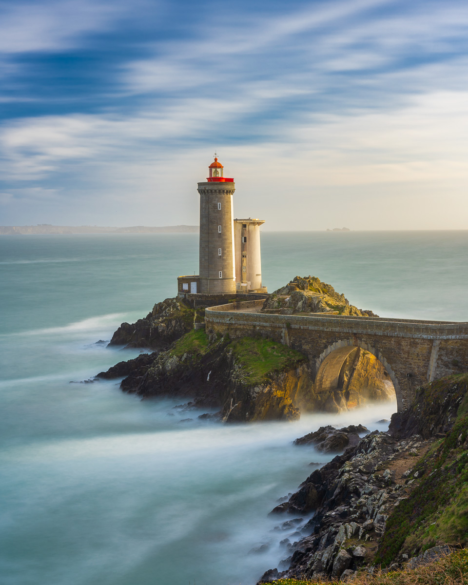 MAB-20230321-FRANCE-BREST-LIGHTHOUSE-PETIT-MINOU-SUNSET-29037.jpg