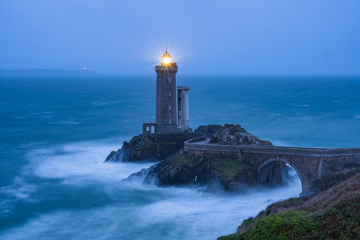 MAB-20230323-FRANCE-BREST-PETIT-MINOU-LIGHTHOUSE-DAWN-29291.jpg