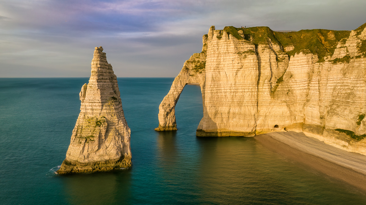 MAB-20230329-FRANCE-DJI3-NORMANDY-ETRETAT-CLIFFS-SUNSET-0963-UPS.jpg