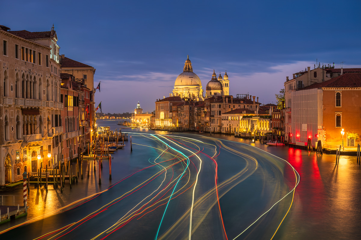 MAB-20241021-ITALY-VENICE-GRAND-CANAL-DUSK-4248.jpg