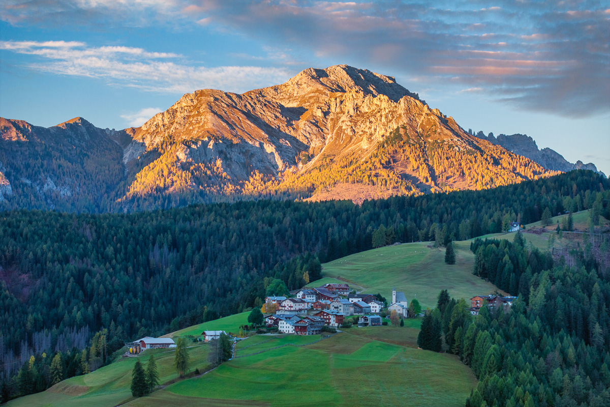 MAB-DJI-20241014-ITALY-DOLOMITES-VAL-DI-FASSA-SUNRISE-0216.jpg