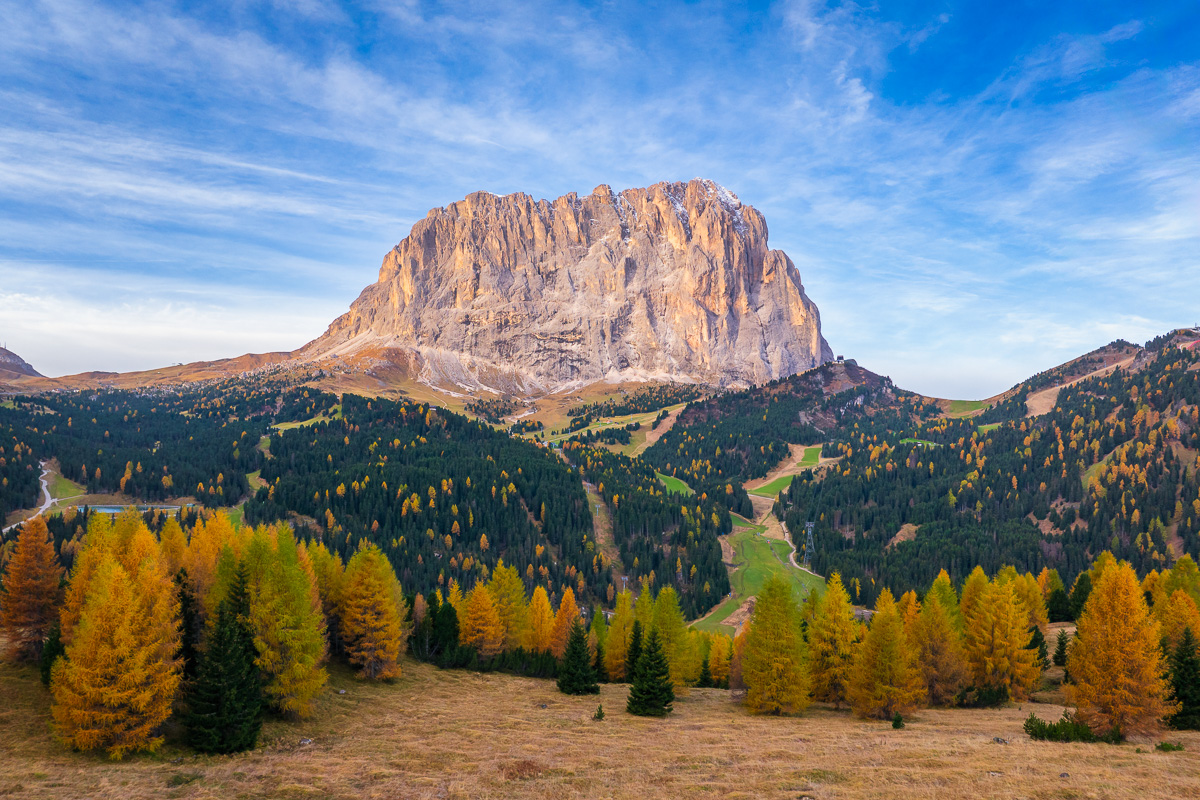 MAB-DJI-20241016-ITALY-DOLOMITES-VAL-GARDINA-SASSOLUNGO-MOUNTAIN-0003.jpg