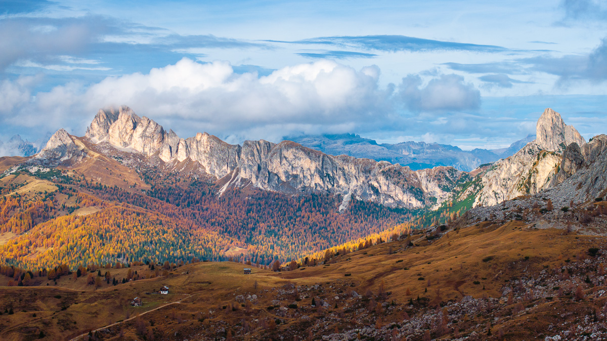 MAB-DJI-20241018-ITALY-DOLOMITES-TOFANE-MOUNTAINS-0003.jpg