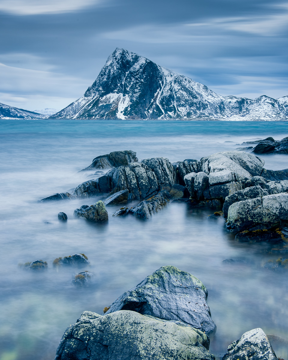 MAB-20160220-NORWAY-LOFOTEN-MYRLAND-BEACH-8106662.jpg