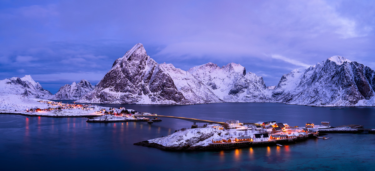 MAB-20190221-NORWAY-LOFOTEN-SAKRISOY-SUNRISE-72595-Pano.jpg