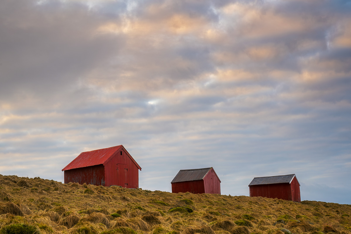 MAB-20230214-NO-LOFOTEN-EGGNUM-RED-SHACKS-28337.jpg