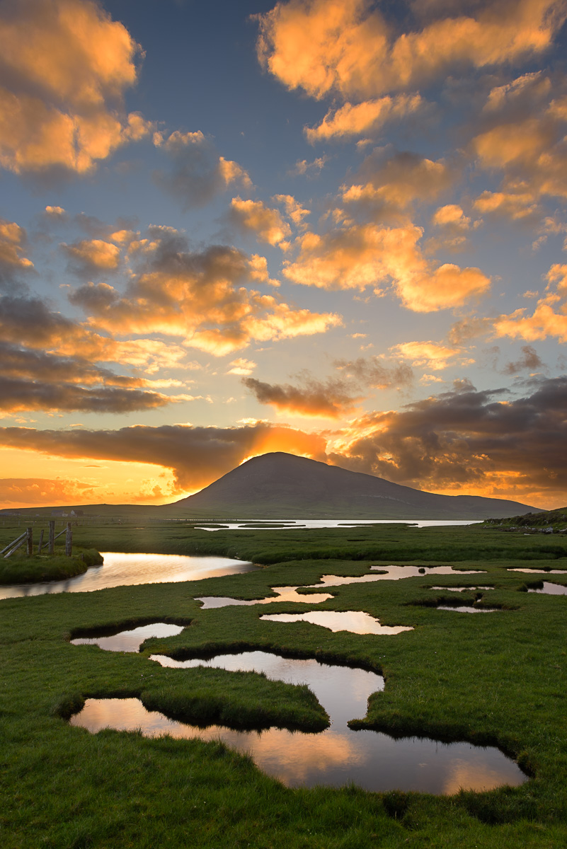 MAB-20170530-SCOTLAND-HARRIS-SALTINGS-SUNSET-8108267.jpg