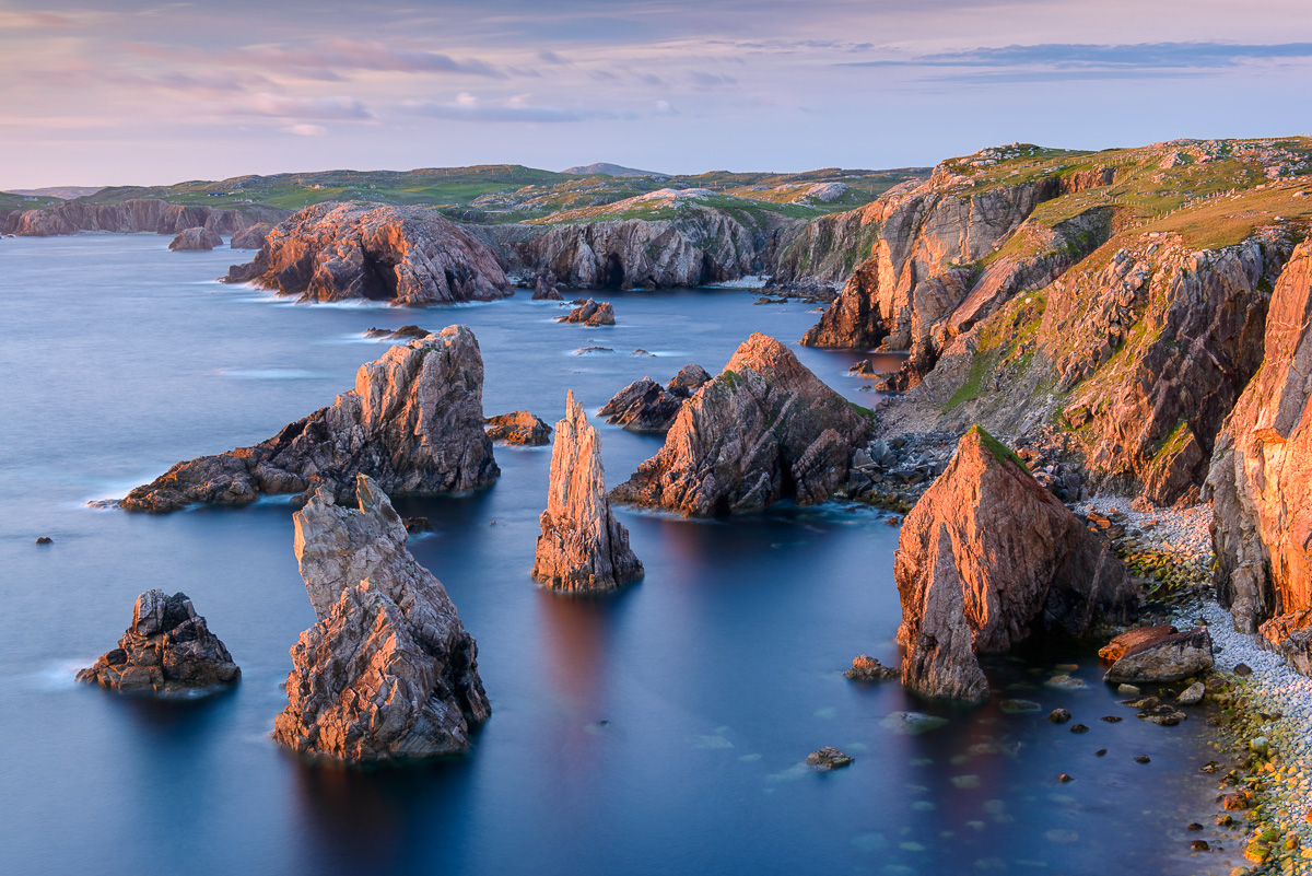 MAB_20140604_SCOTLAND_LEWIS_MANGERSTA_SEA_STACKS_8000505.jpg