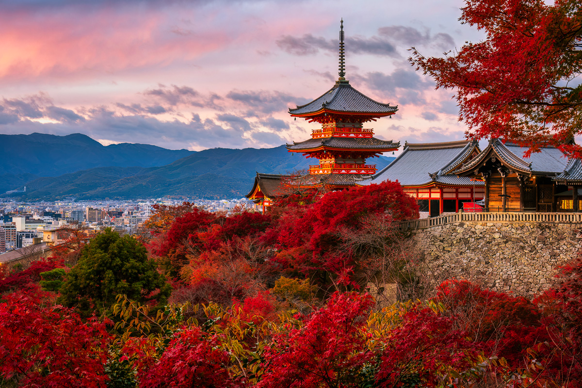 MAB-20221124-JP-KYOTO-KIYOMIZU-DERA-TEMPLE-SUNSET-24938.jpg