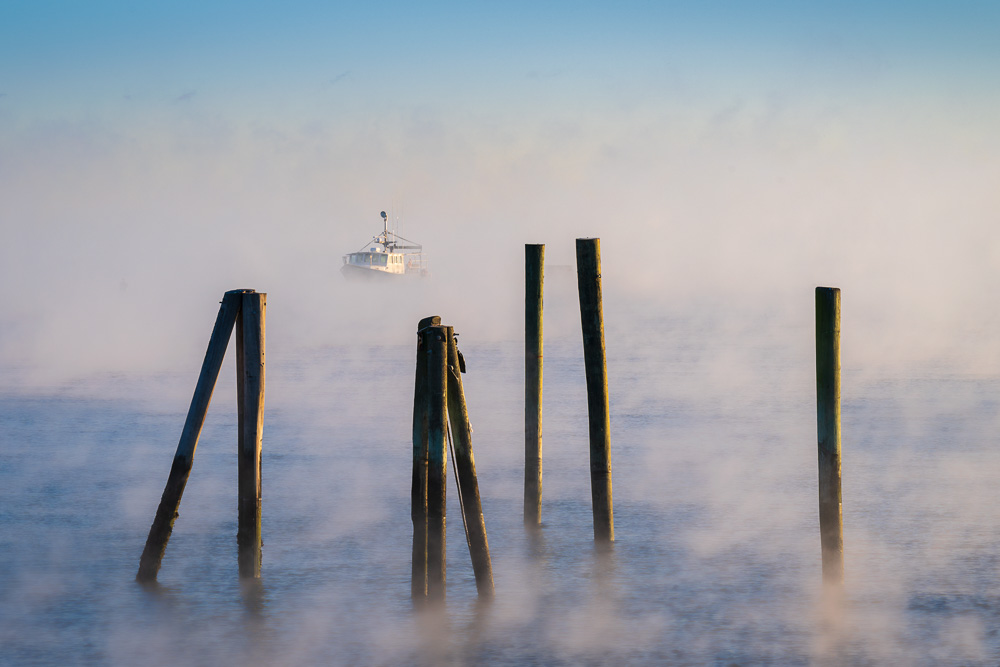 MAB-20250122-ME-ROCKLAND-HARBOR-SEA-SMOKE-5335.jpg