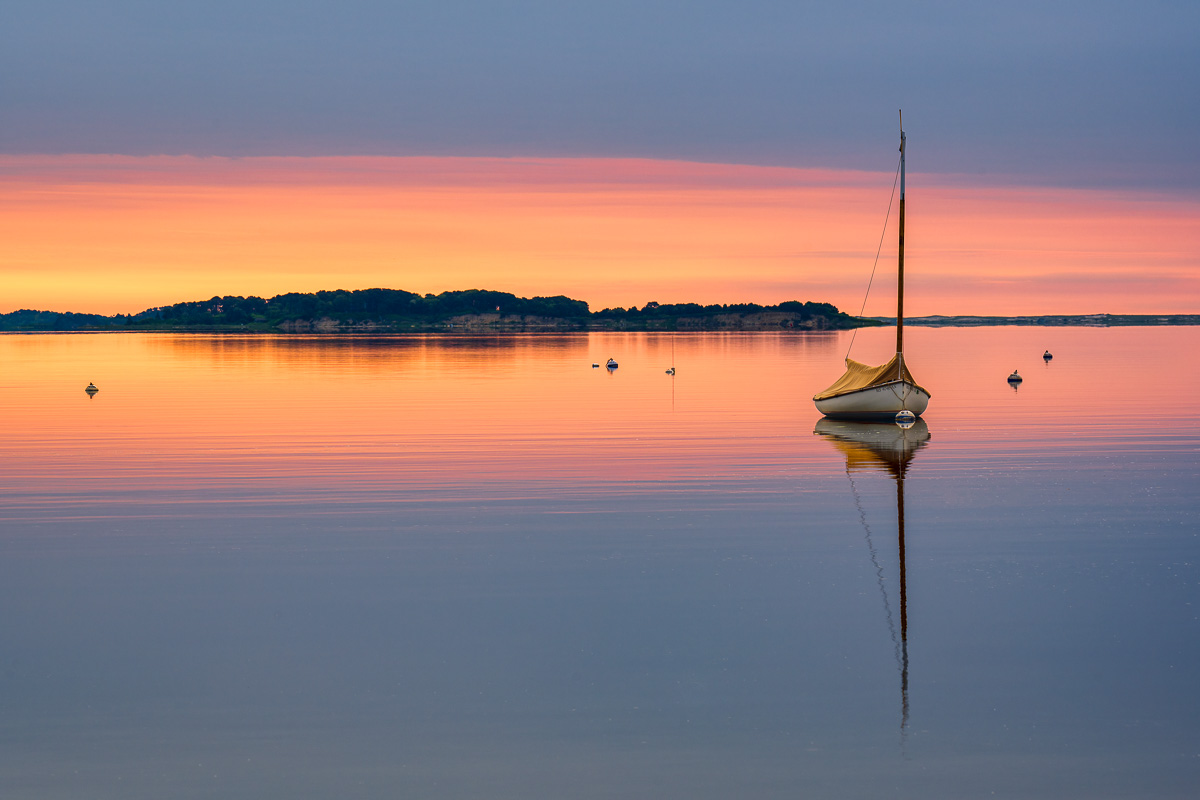 MAB-20230608-MA-CHATHAM-SAILBOAT-SUNRISE-23568.jpg