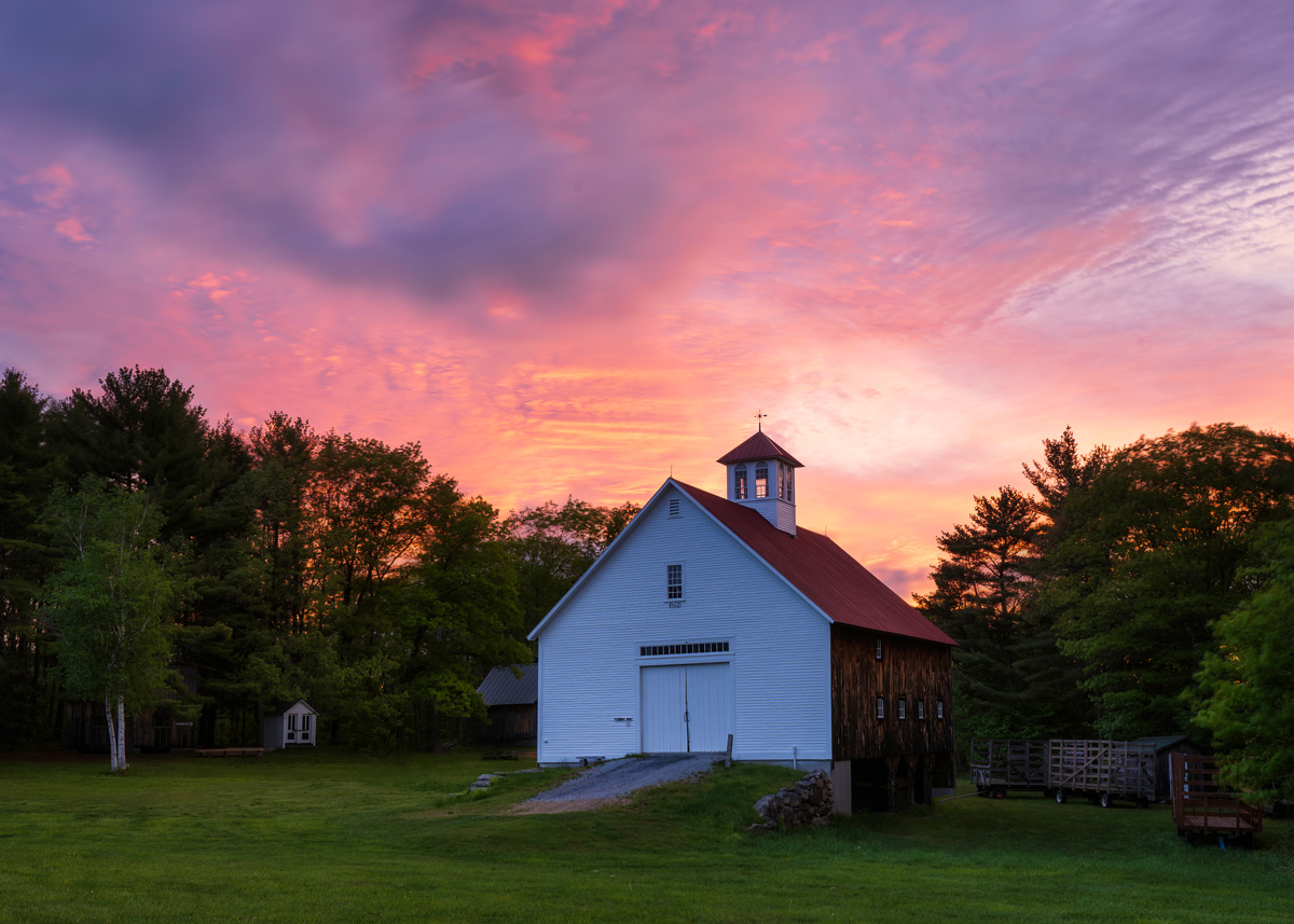 MAB-20220523-NH-MUSTER-FIELD-FARM-SUNRISE-22829.jpg