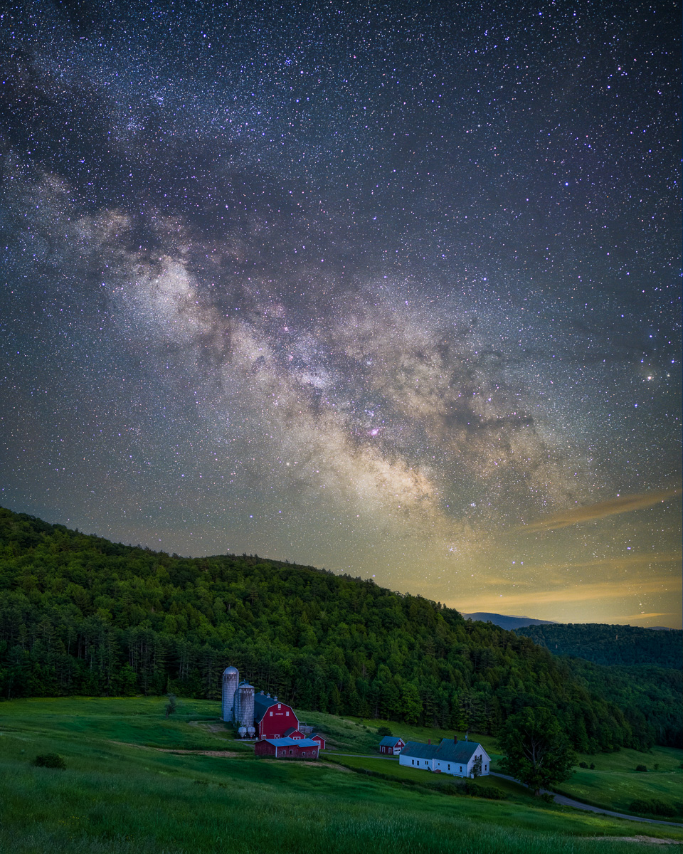 MAB-20200618-VT-BARNET-HILLSIDE-ACRES-NIGHT-70176-2.jpg