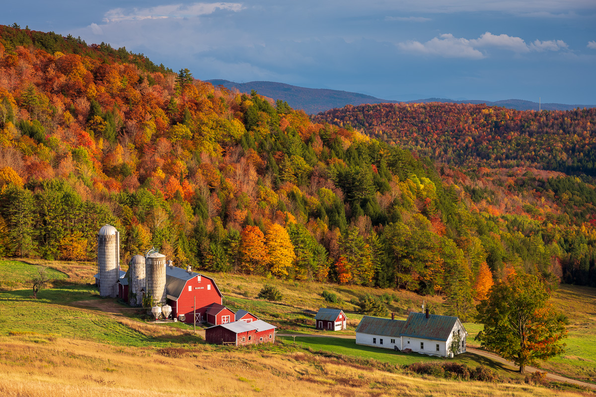 MAB-20200929-VT-BARNET-HILLSIDE-ACRES-AUTUMN-71303.jpg