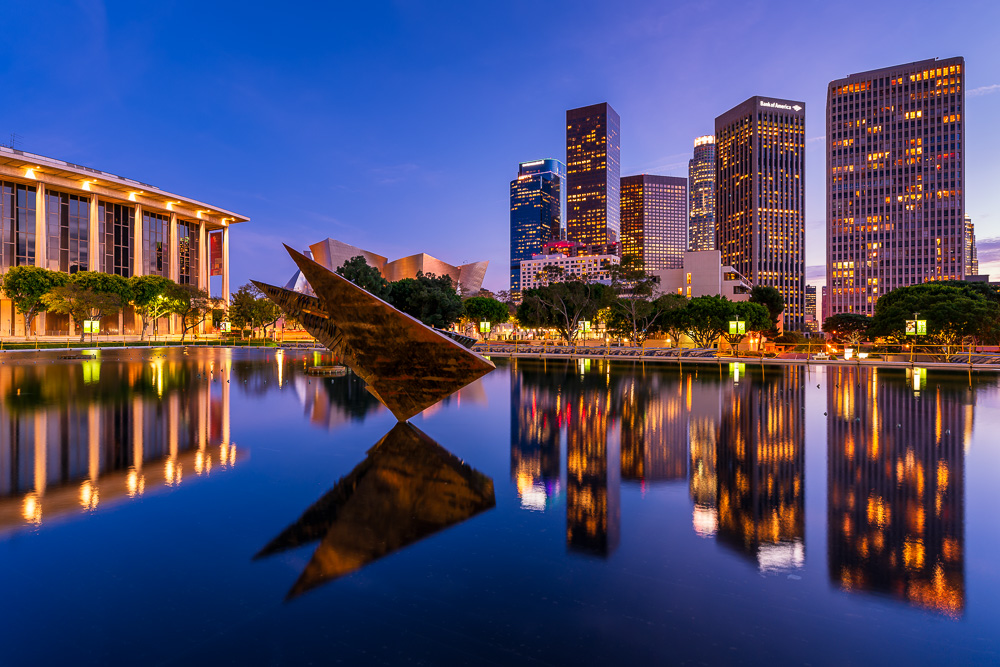 MAB-20190401-CA-LOS-ANGELES-SKYLINE-DUSK-70087-PANO.jpg