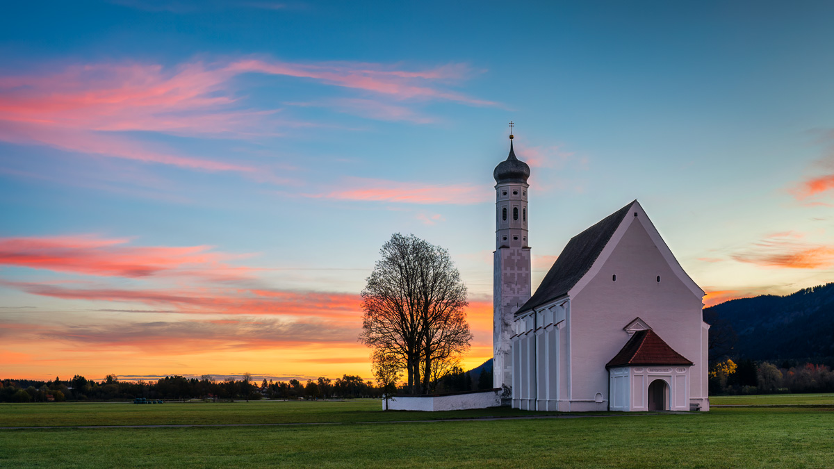 MAB-20221023-GERMANY-SCHWANGAU-ST-COLOMAN-CHURCH-SUNRISE-22675.jpg