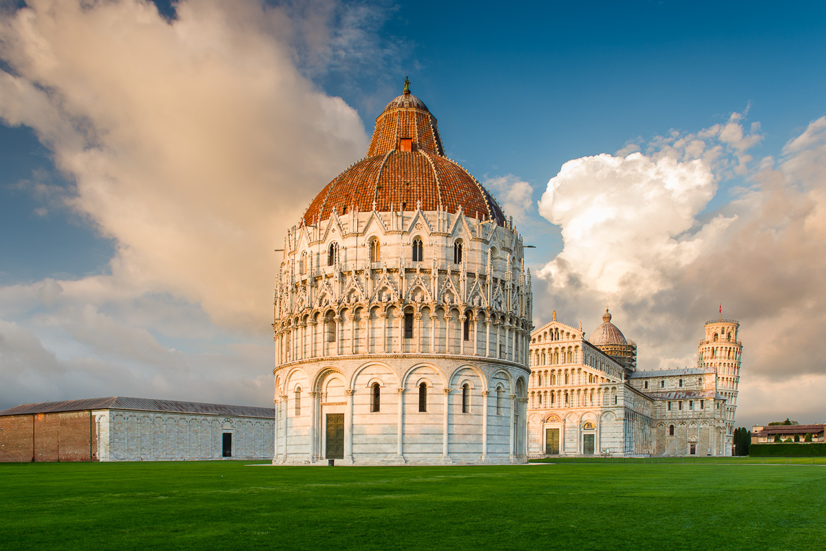 MAB-20160515-ITALY-PISA-PIAZZA-DEI-MIRACOLI-8108639.jpg