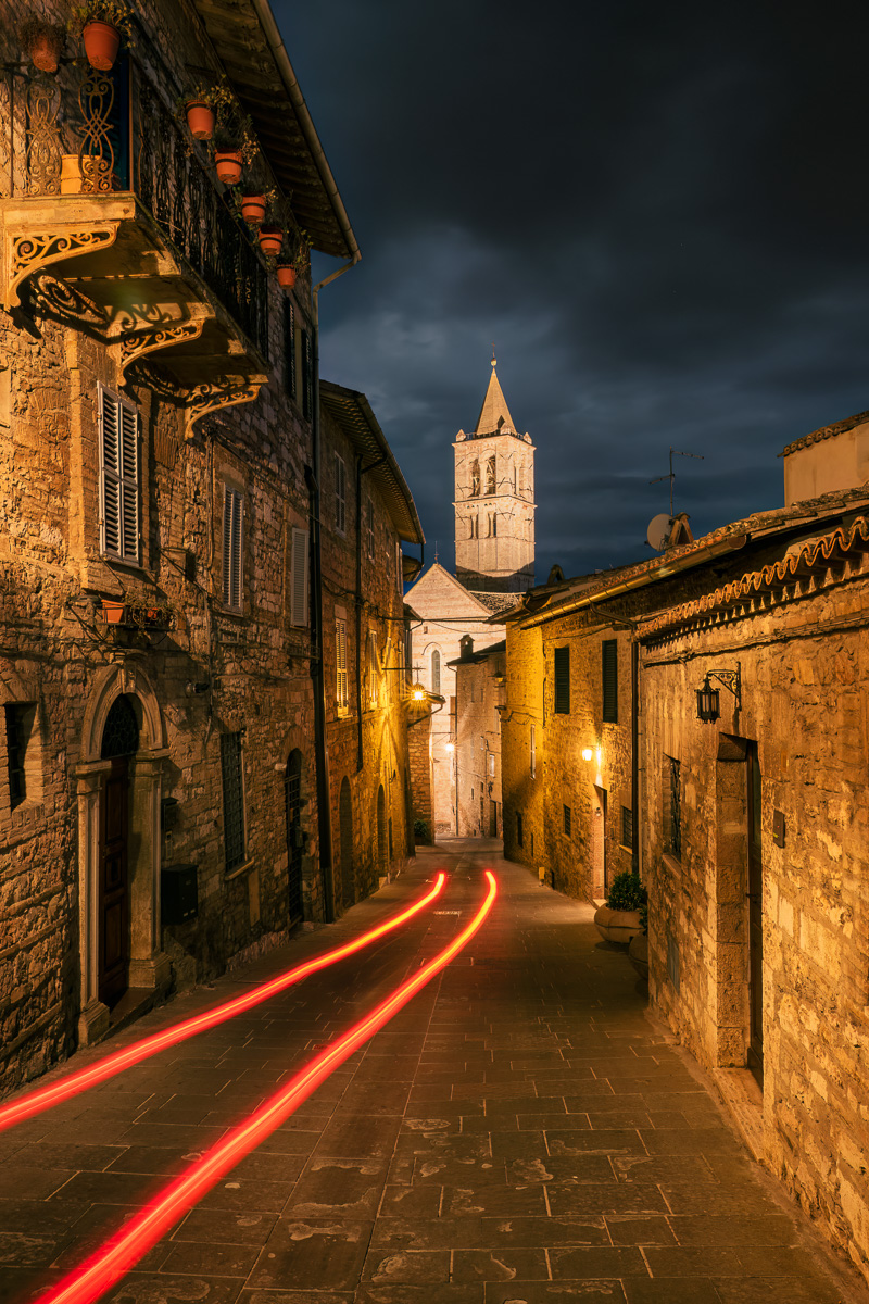 MAB-20220712-ITALY-UMBRIA-ASSISI-DUSK-00005.jpg