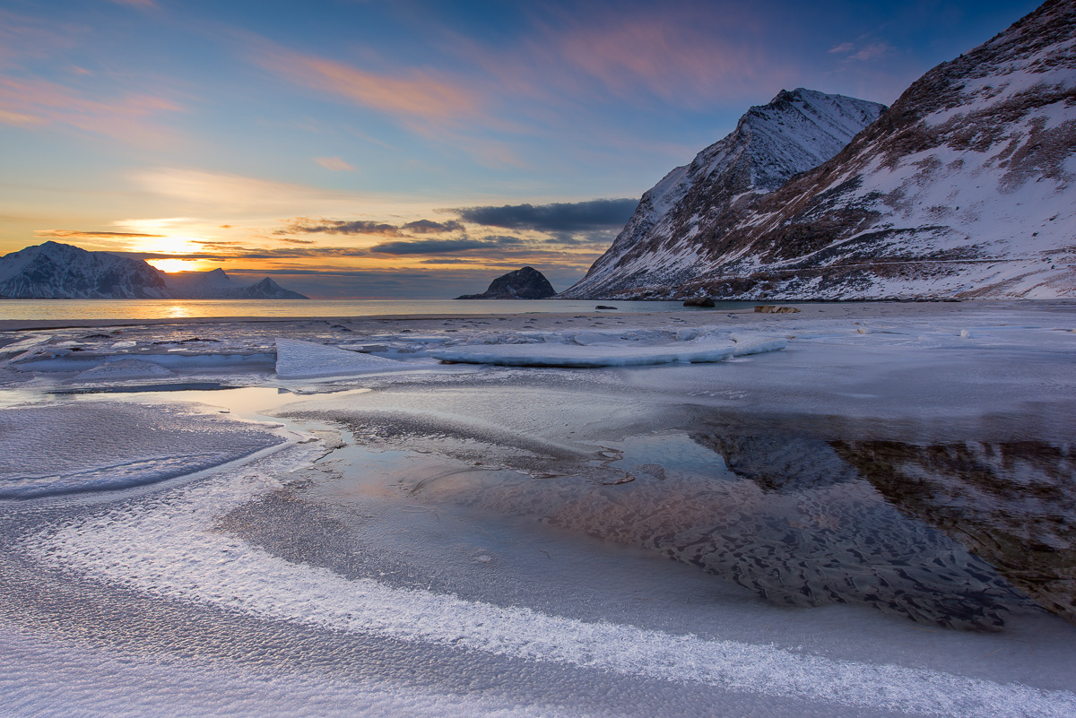 MAB-20160225-NORWAY-LOFOTEN-HAUKLAND-SUNSET-8107428.jpg