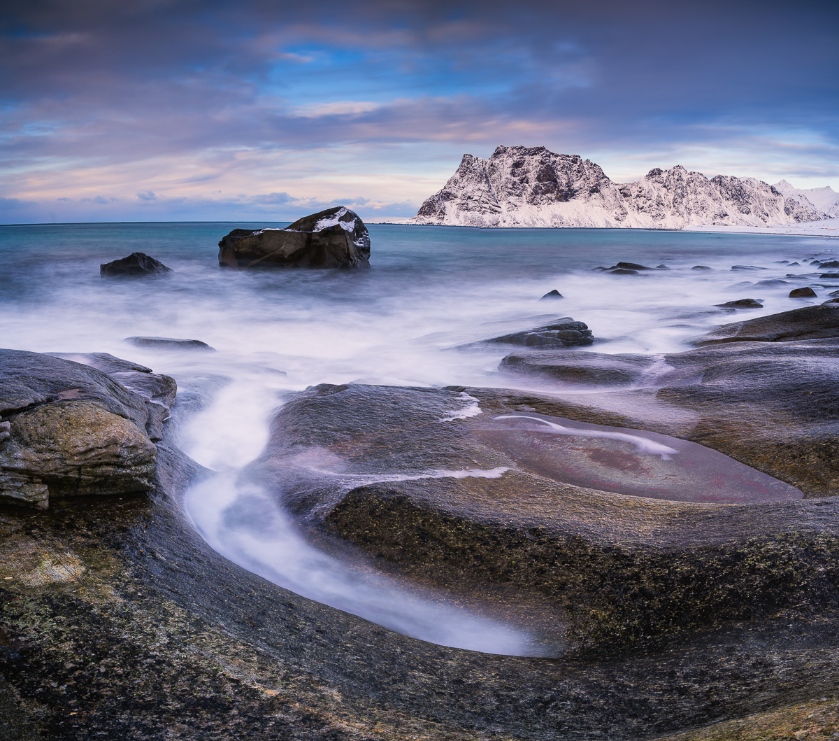 MAB-20190220-NORWAY-LOFOTEN-UTTAKLEIV-BEACH-72457.jpg