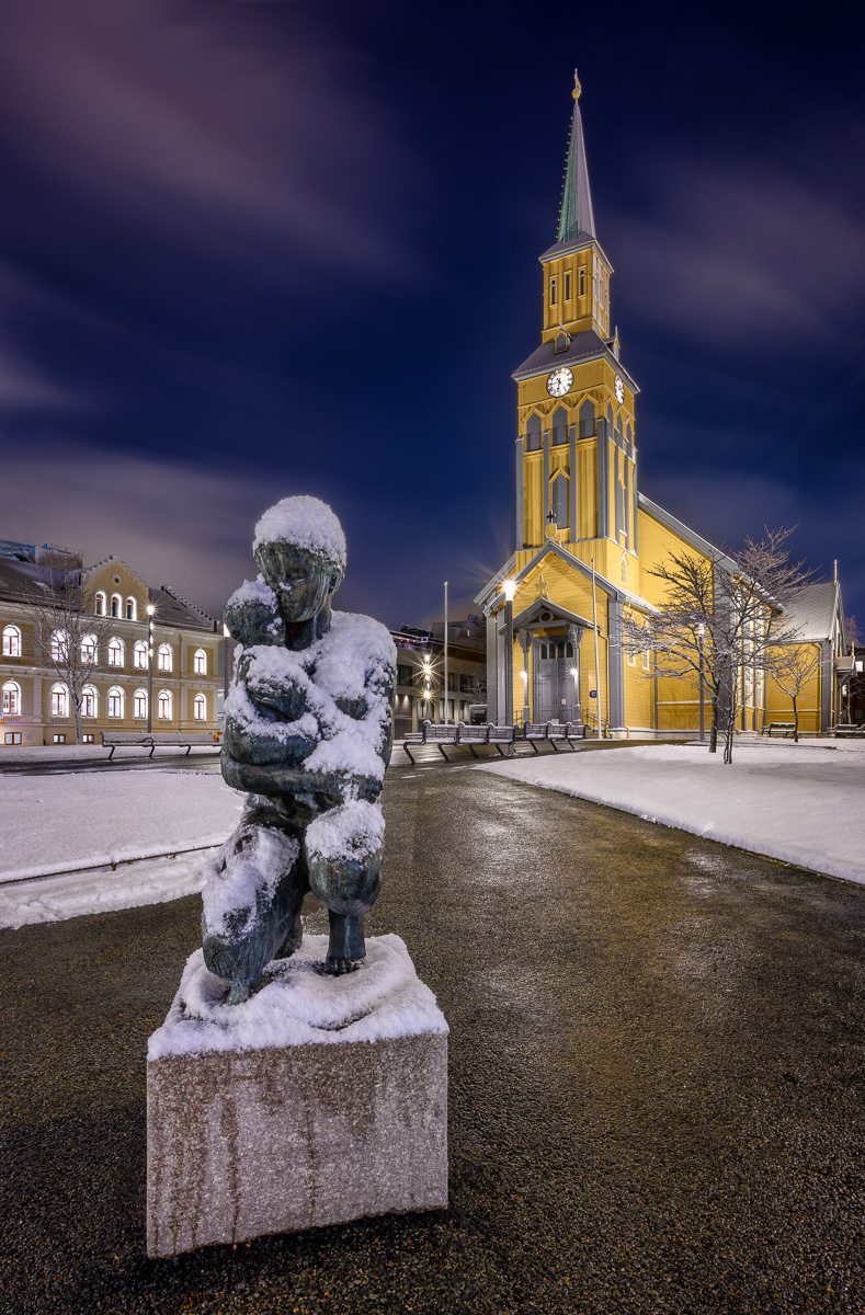 MAB-20200121-NORWAY-TROMSO-CATHEDRAL-DUSK-70069.jpg