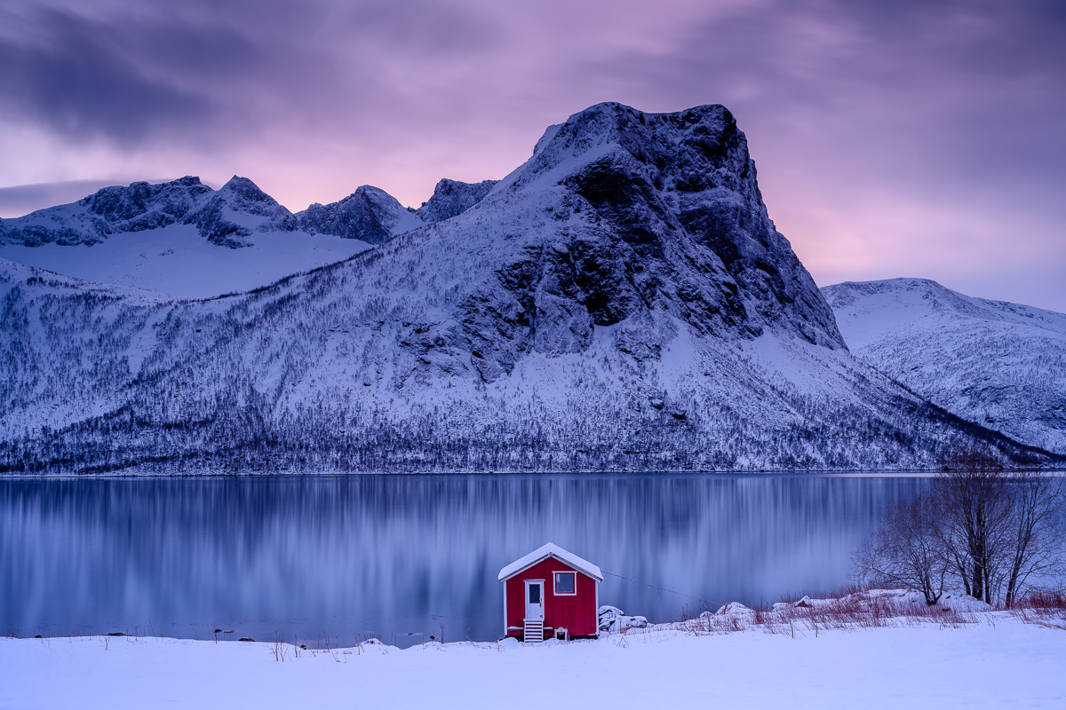 MAB-20200124-NORWAY-SENJA-WINTER-MOUNTAIN-SHACK-77935.jpg