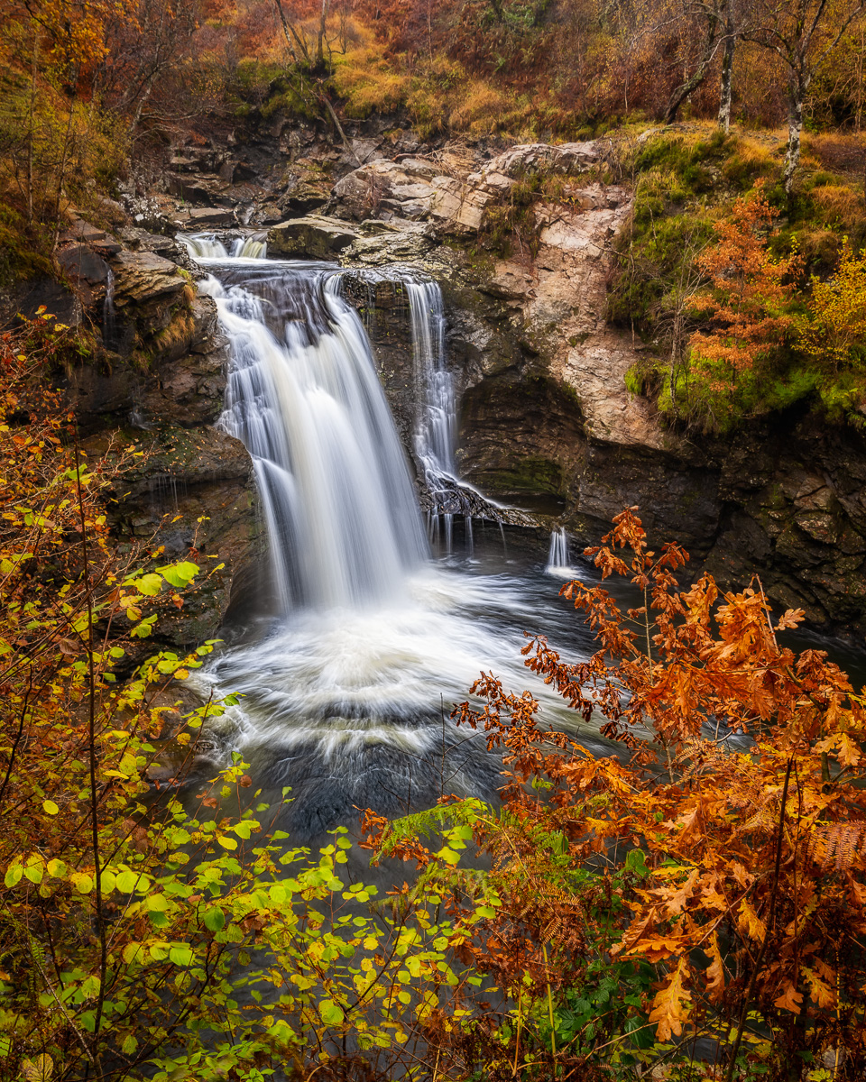 MAB-20191101-GB-SCOTLAND-FALLS-OF-FALLOCH-78247.jpg