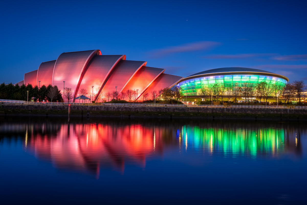 MAB-20191108-GB-SCOTLAND-GLASGOW-ARMADILLO-DUSK-77465.jpg