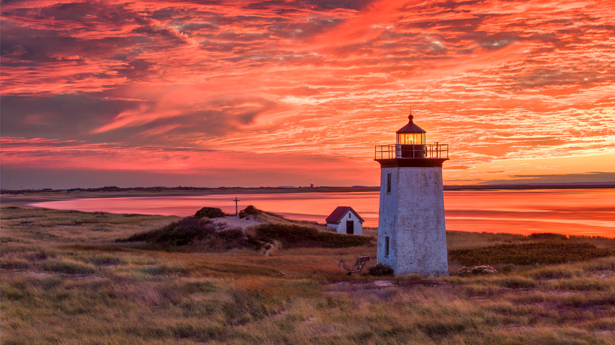 MAB-DJI-20231031-MA-LONG-POINT-LIGHT-STATION-SUNSET-0489.jpg