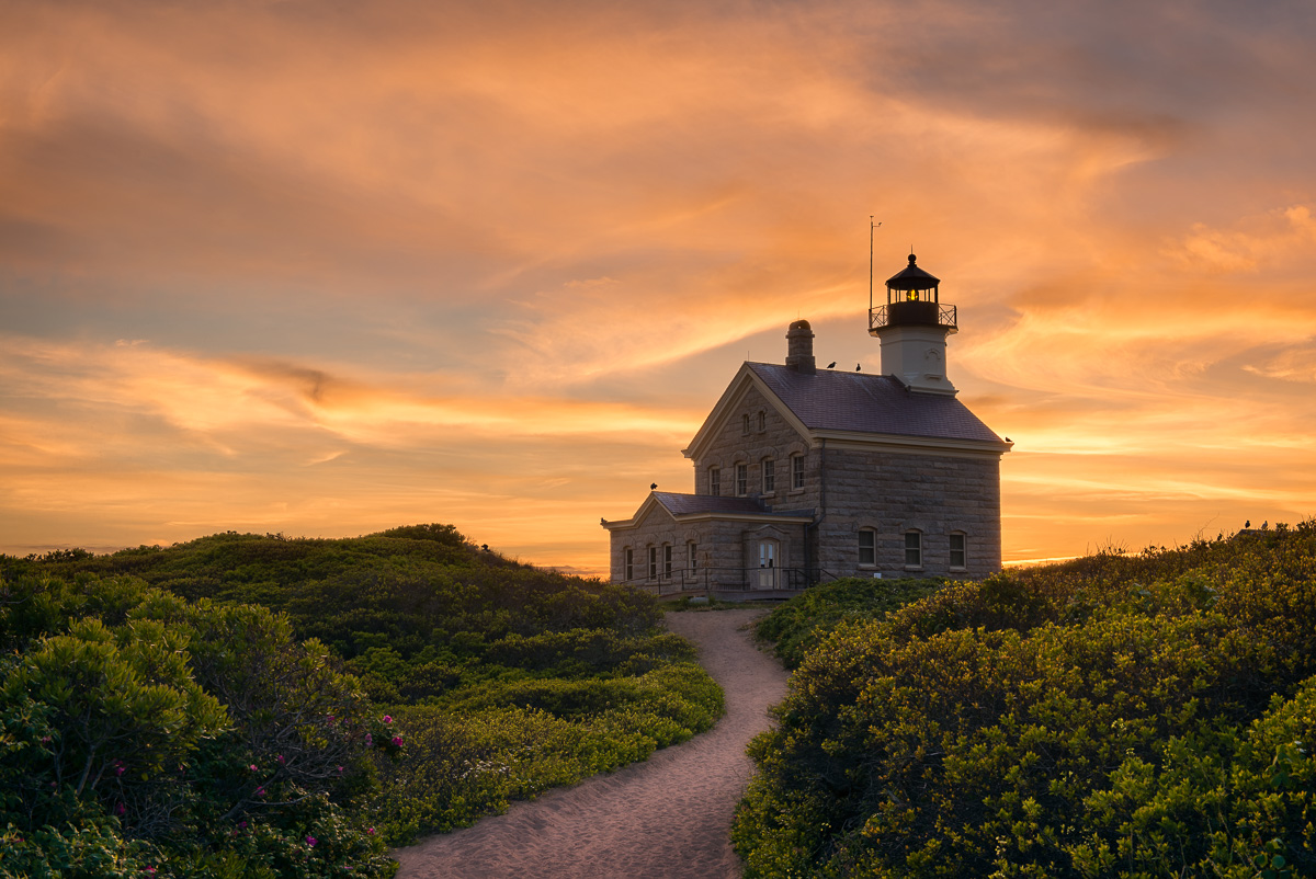 MAB_20140623_RI_BLOCK_ISLAND_NORTH_LIGHT_SUNSET_8000973.jpg