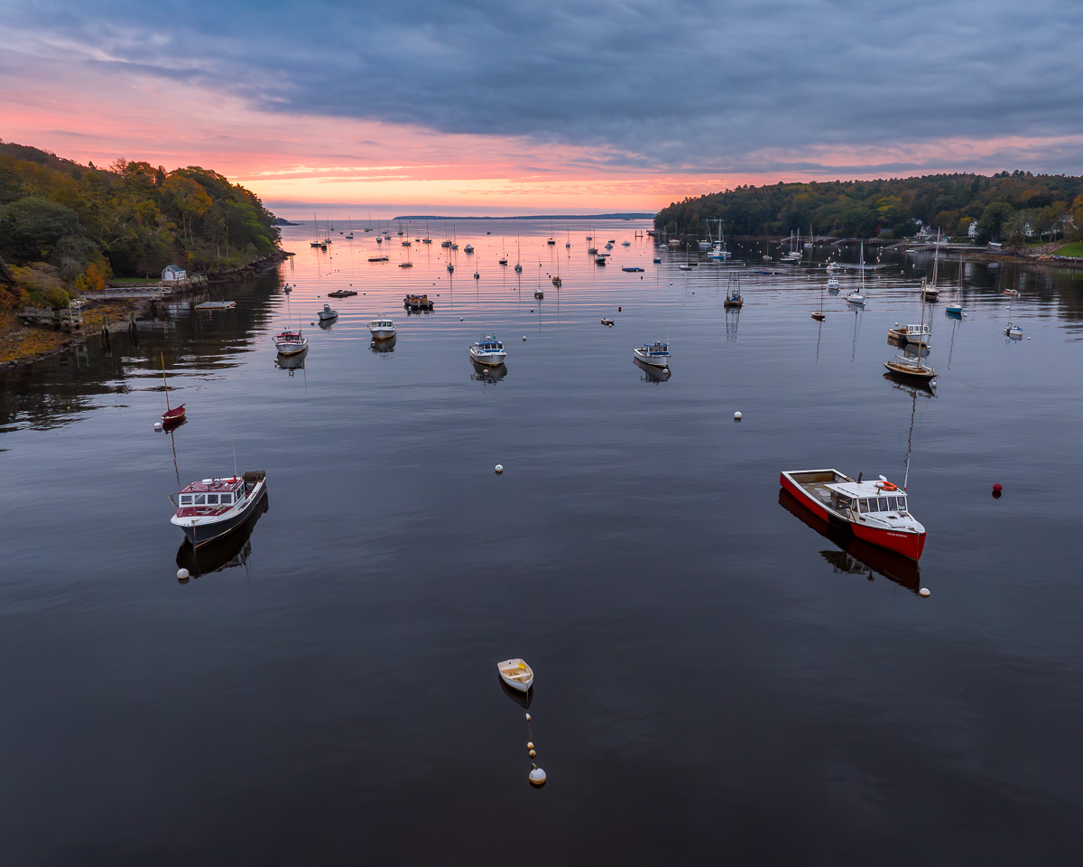 MAB-DJI-20231012-ME-ROCKPORT-HARBOR-BOAT-SUNRISE-0038.jpg