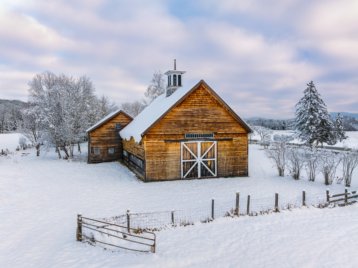 MAB-DJI-20231207-VT-GUILDHALL-BARN-WINTER-SNOW-0026.jpg