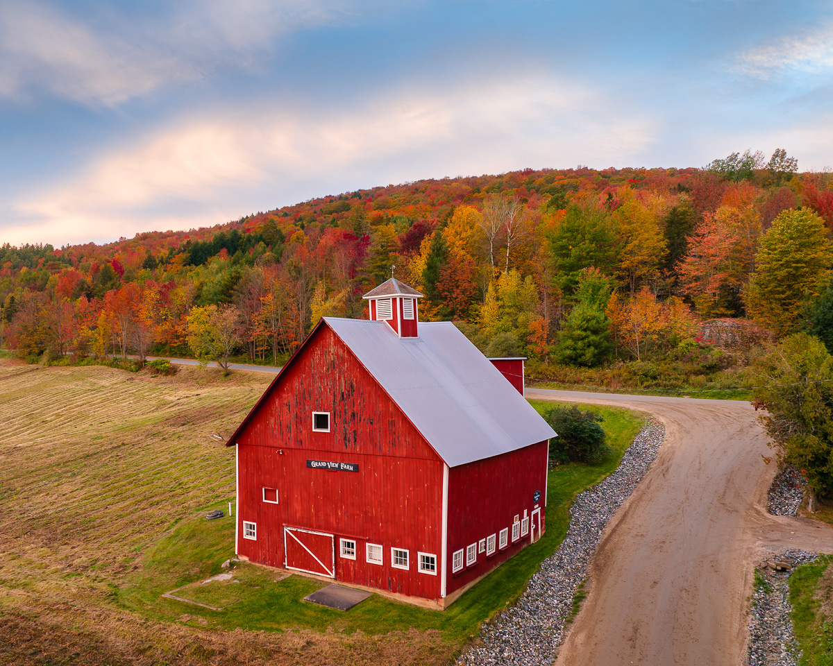 MAB-DJI-20231006-VT-STOWE-GRAND-VIEW-FARM-AUTUMN-SUNRISE-0065.jpg