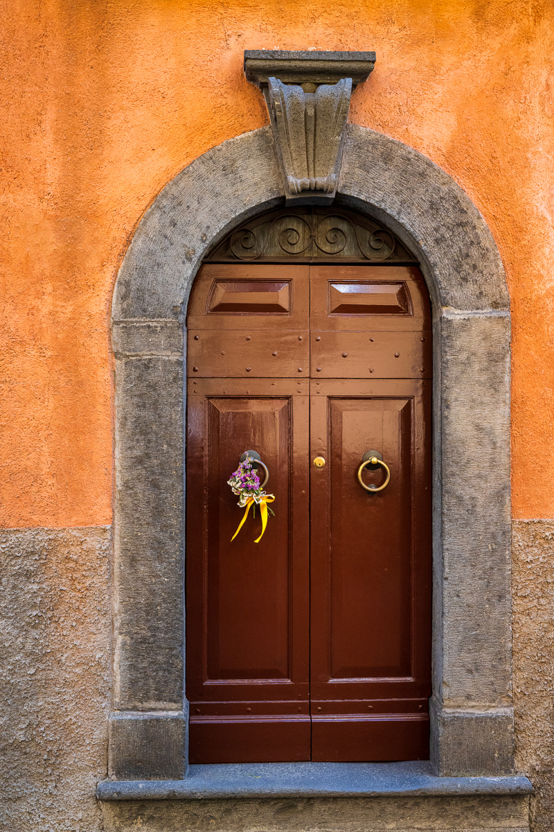 MAB-20220717-ITALY-LAZIO-BAGNOREGIO-DOORS-WINDOWS-00052.jpg