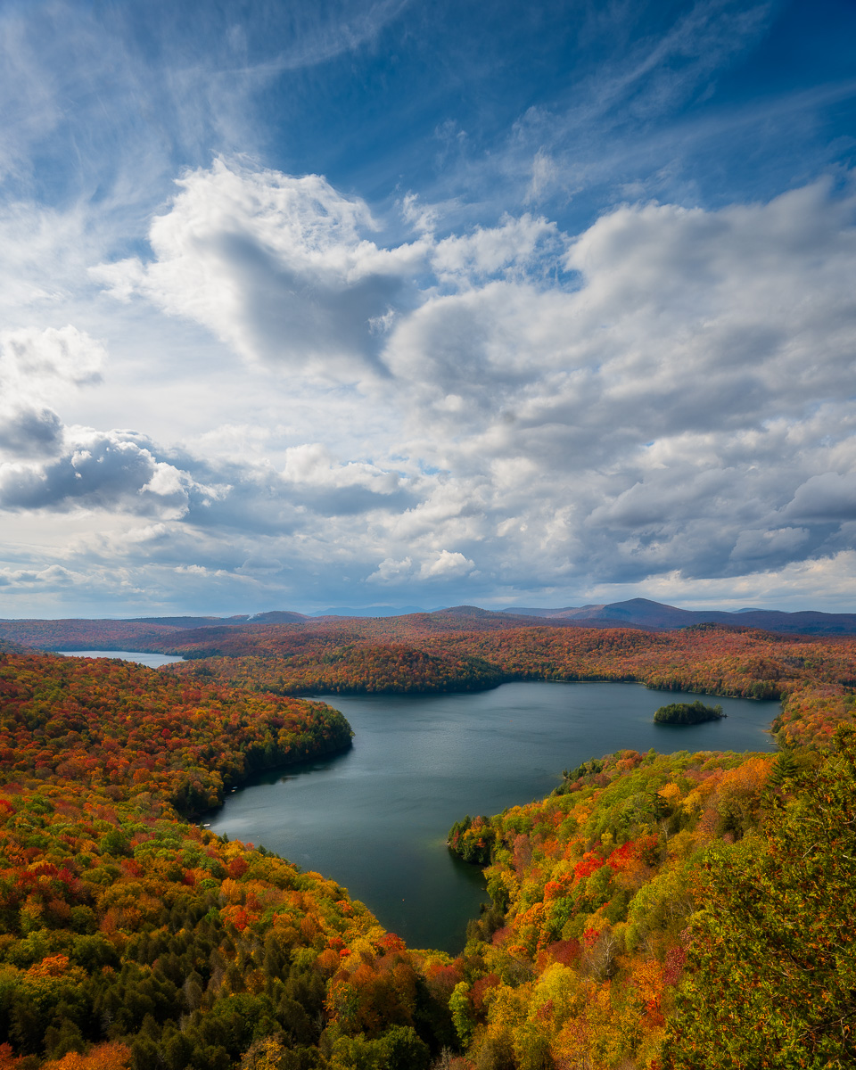 MAB-20200929-VT-WOODBURY-POND-FALL-FOLIAGE-71290.jpg