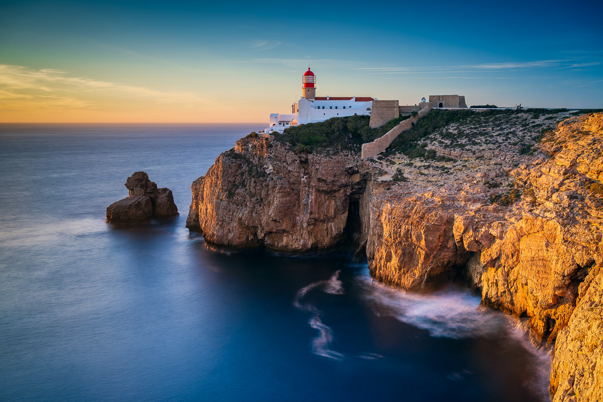 MAB-20190106-PORTUGAL-SAINT-VINCENT-LIGHTHOUSE-SUNSET-70997.jpg