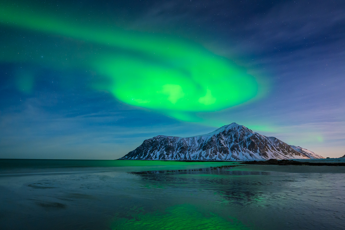 MAB-20190221-NORWAY-LOFOTEN-SKAGSANDEN-AURORA-72896.jpg