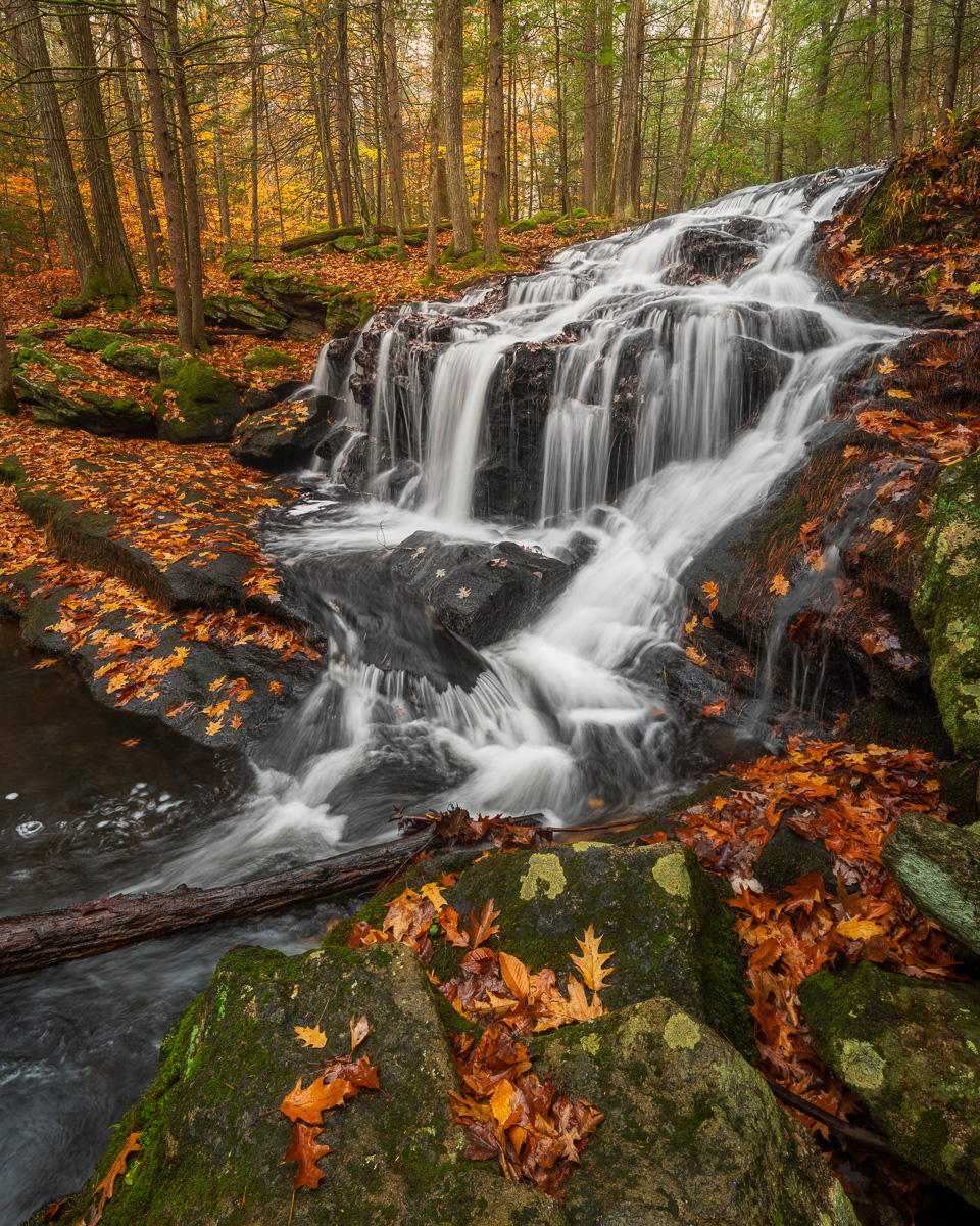 MAB-20231109-NH-MILFORD-TUCKER-BROOK-FALLS-AUTUMN-084064-2.jpg