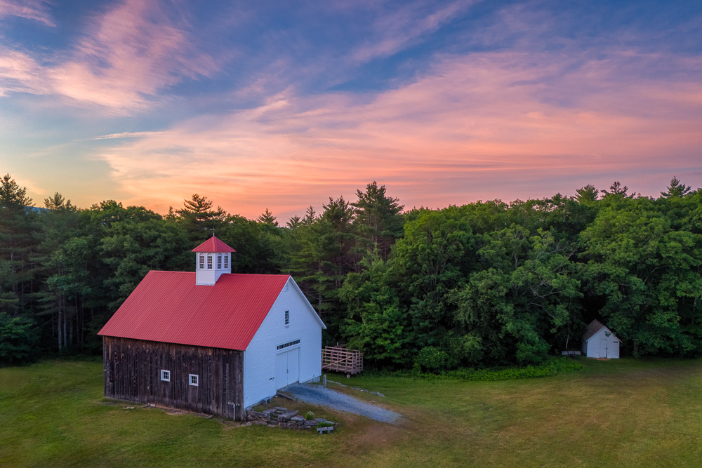 Barns